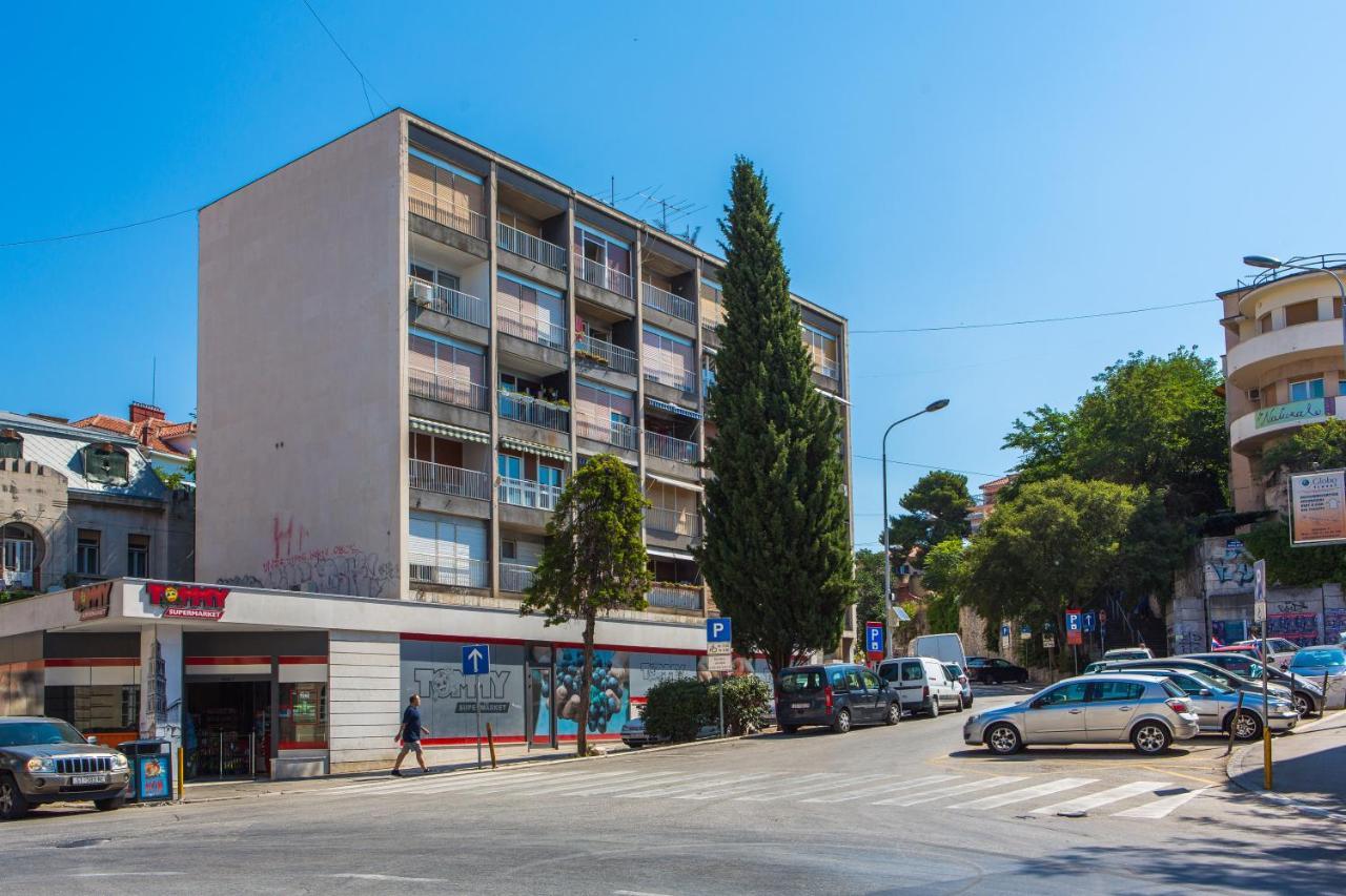 Апартаменты Apartman Dodo Сплит Экстерьер фото